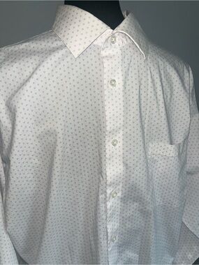 Calvin Klein White Dress Shirt with Subtle Dot Pattern